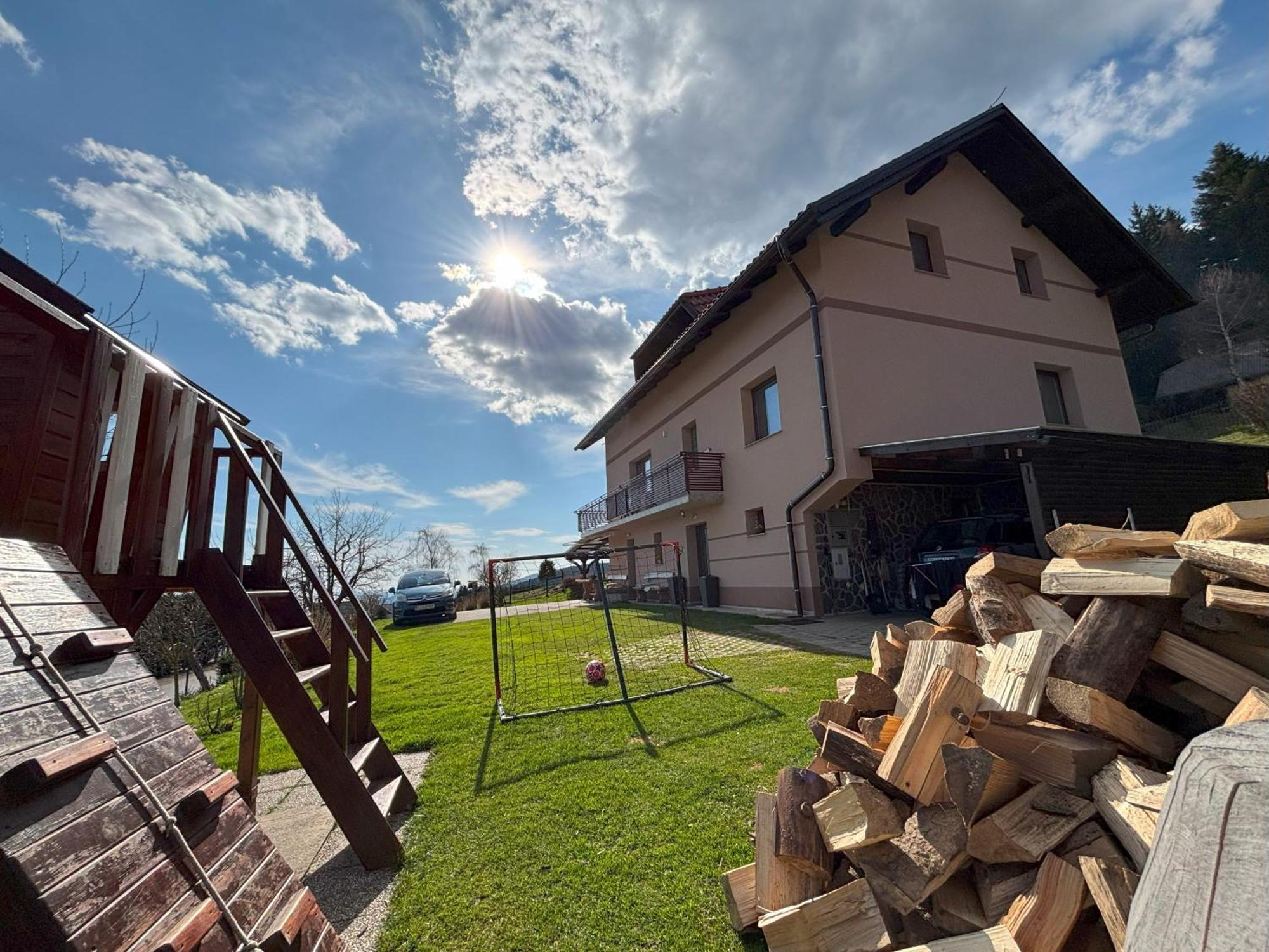 Apartment Panorama Zreče Eksteriør billede