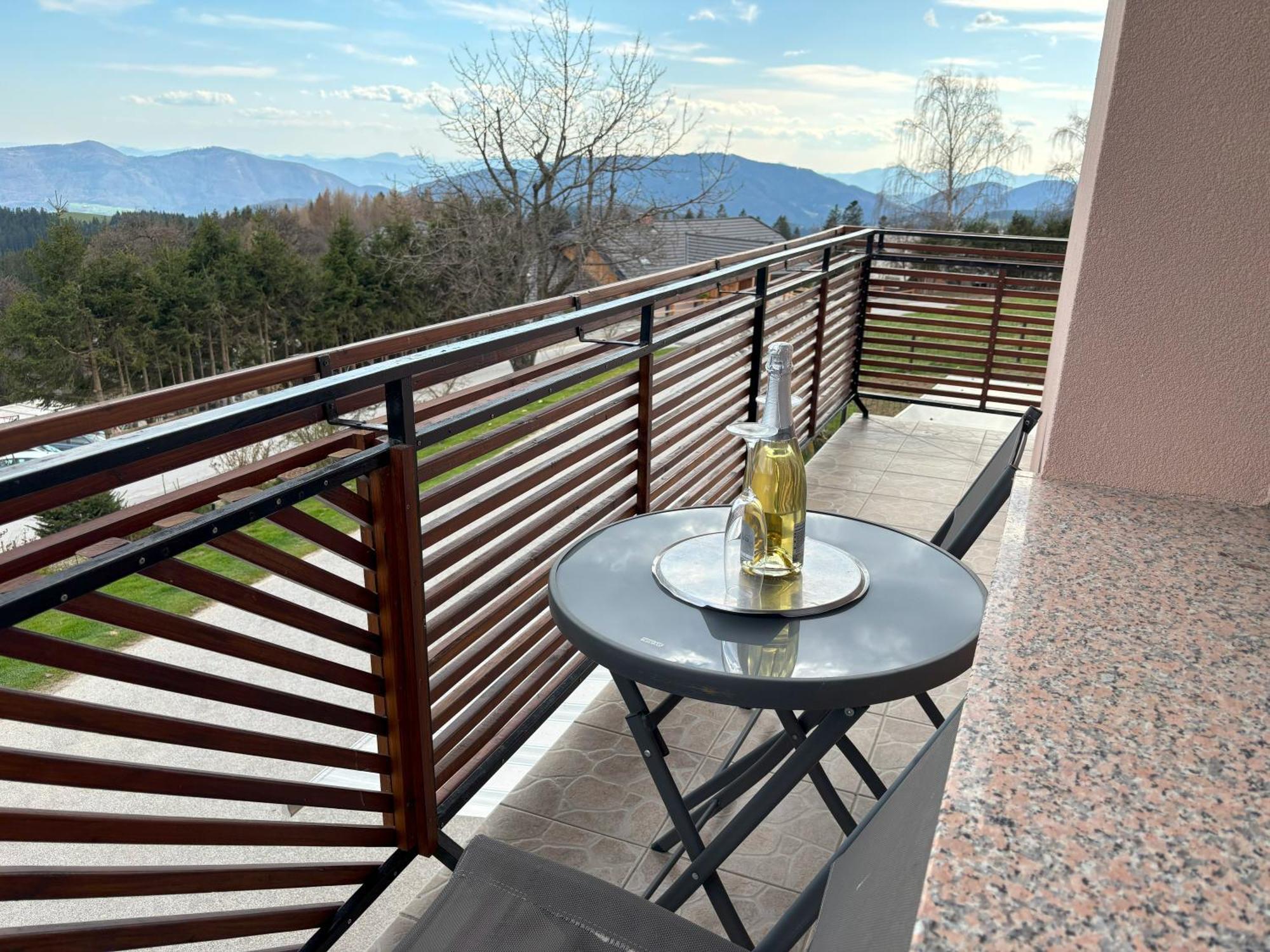 Apartment Panorama Zreče Eksteriør billede